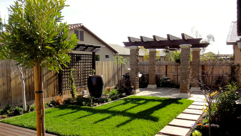 arbor-trellis-and-pergola Custom Landscape Design