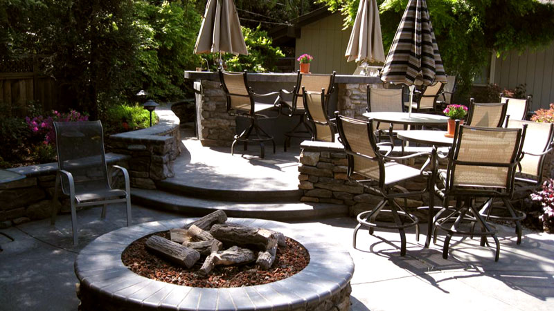 Outdoor Fire Pit