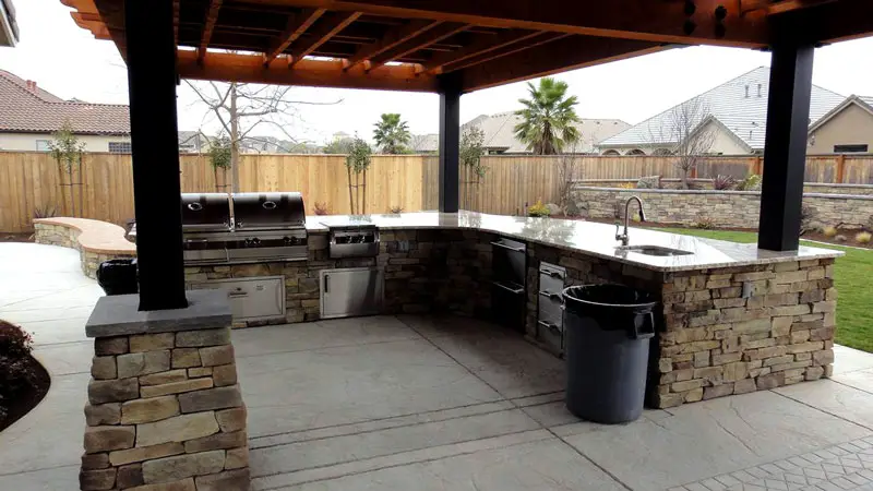 HOW DO I PROTECT MY OUTDOOR KITCHEN