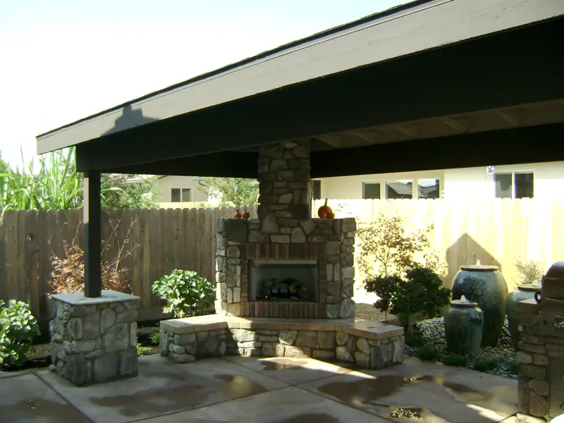 HOW TALL SHOULD AN OUTDOOR FIREPLACE BE