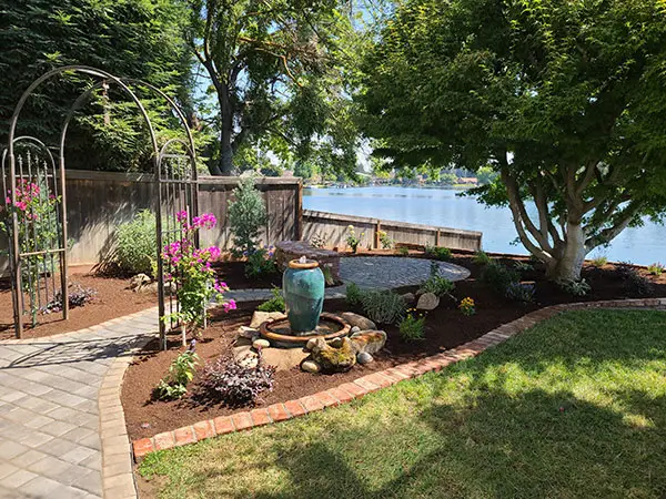 WHAT’S THE DIFFERENCE BETWEEN A LANDSCAPER AND A LANDSCAPE ARCHITECT WHAT’S THE DIFFERENCE BETWEEN A LANDSCAPER AND A LANDSCAPE ARCHITECT