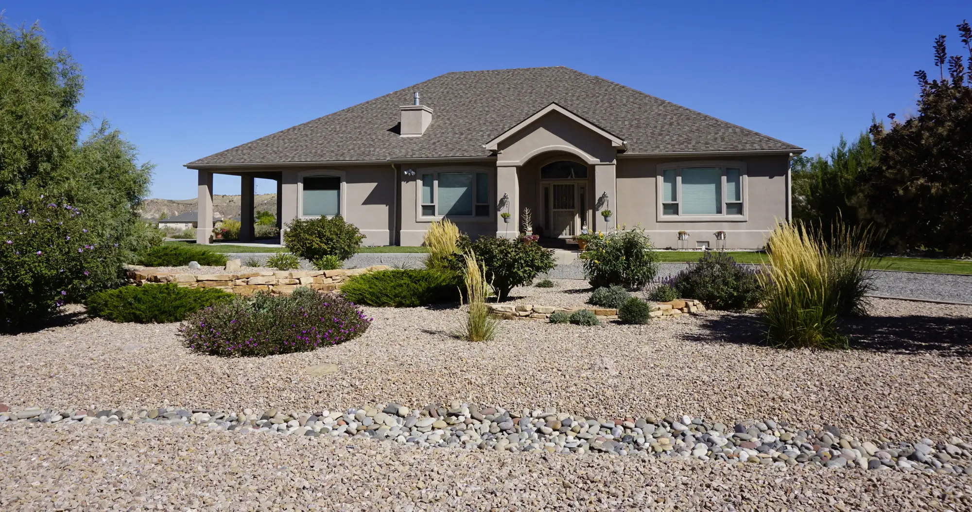 Difference Between Xeriscape and Zeroscape