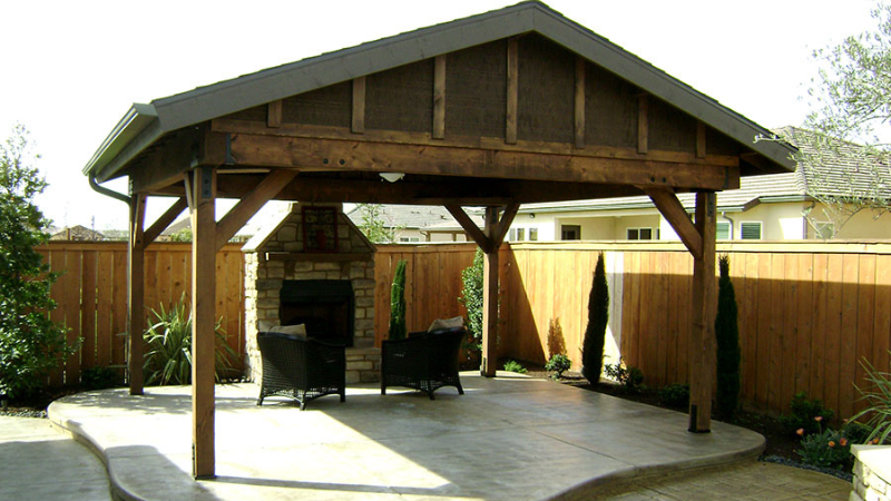 What is the Difference Between a Pergola, Patio Cover, and Arbor - freestanding patio cover example