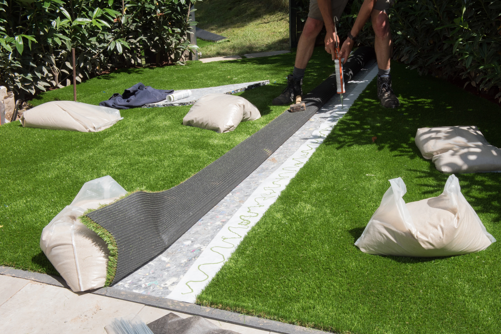 Artificial Grass vs. Natural Turf